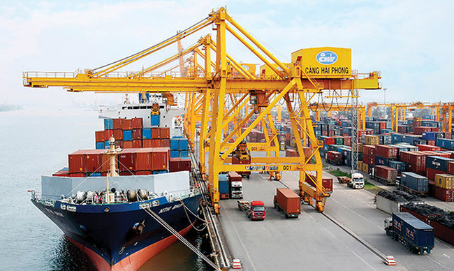 Hải Phòng ban hành quy định mới giảm phí hạ tầng cảng biển với vận tải thủy nội địa